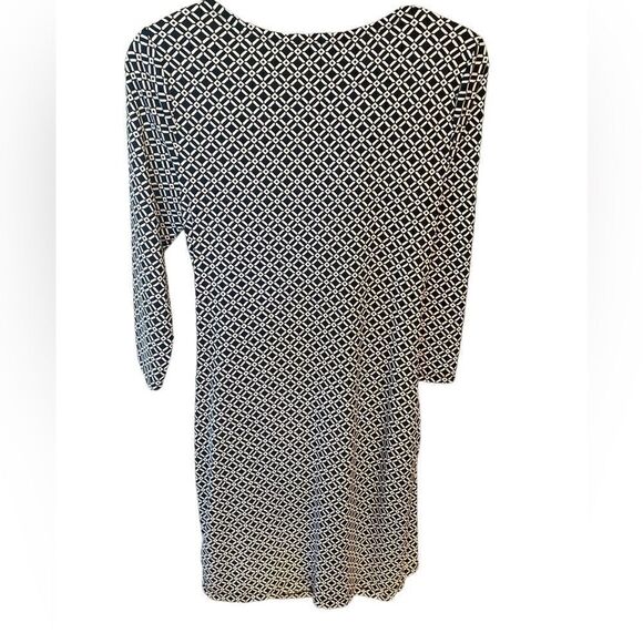 Thalia Sodi Sz M Black White Faux Wrap Gold Metal Accent Cocktail Dress - Picture 3 of 7